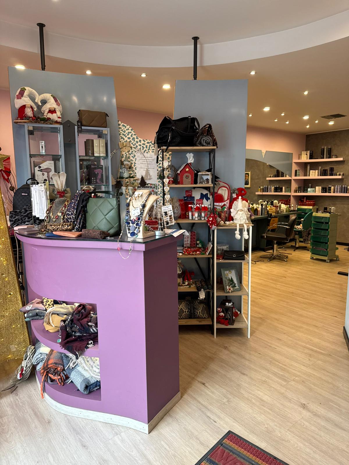 Parrucchiera Antonella Montelicciano